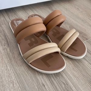 Sorel Sandals Size 10